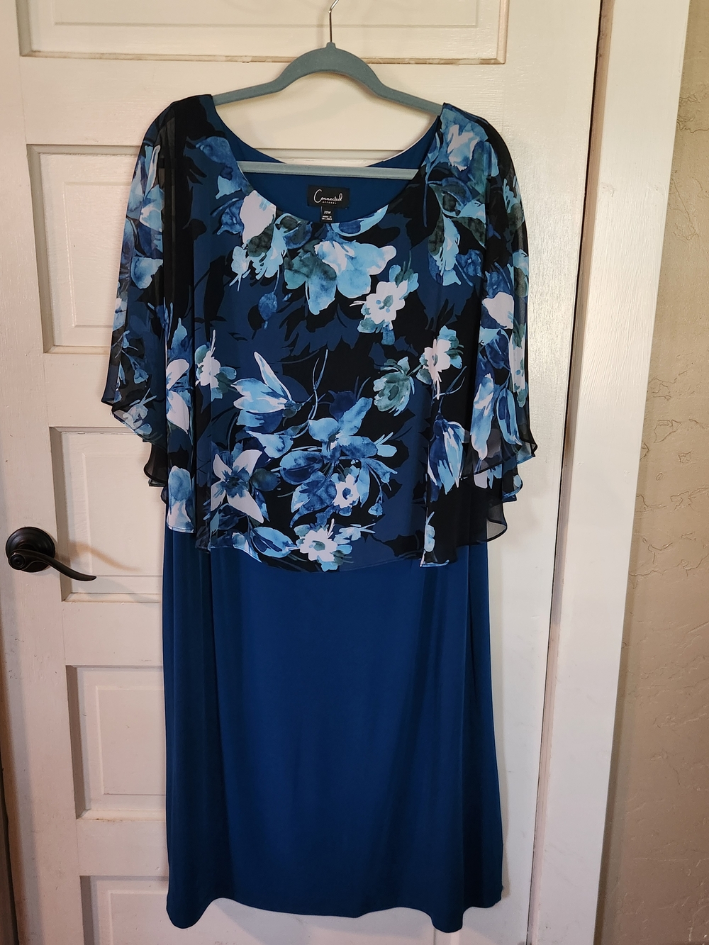 connected apparel Blue Floral Overlay Dress